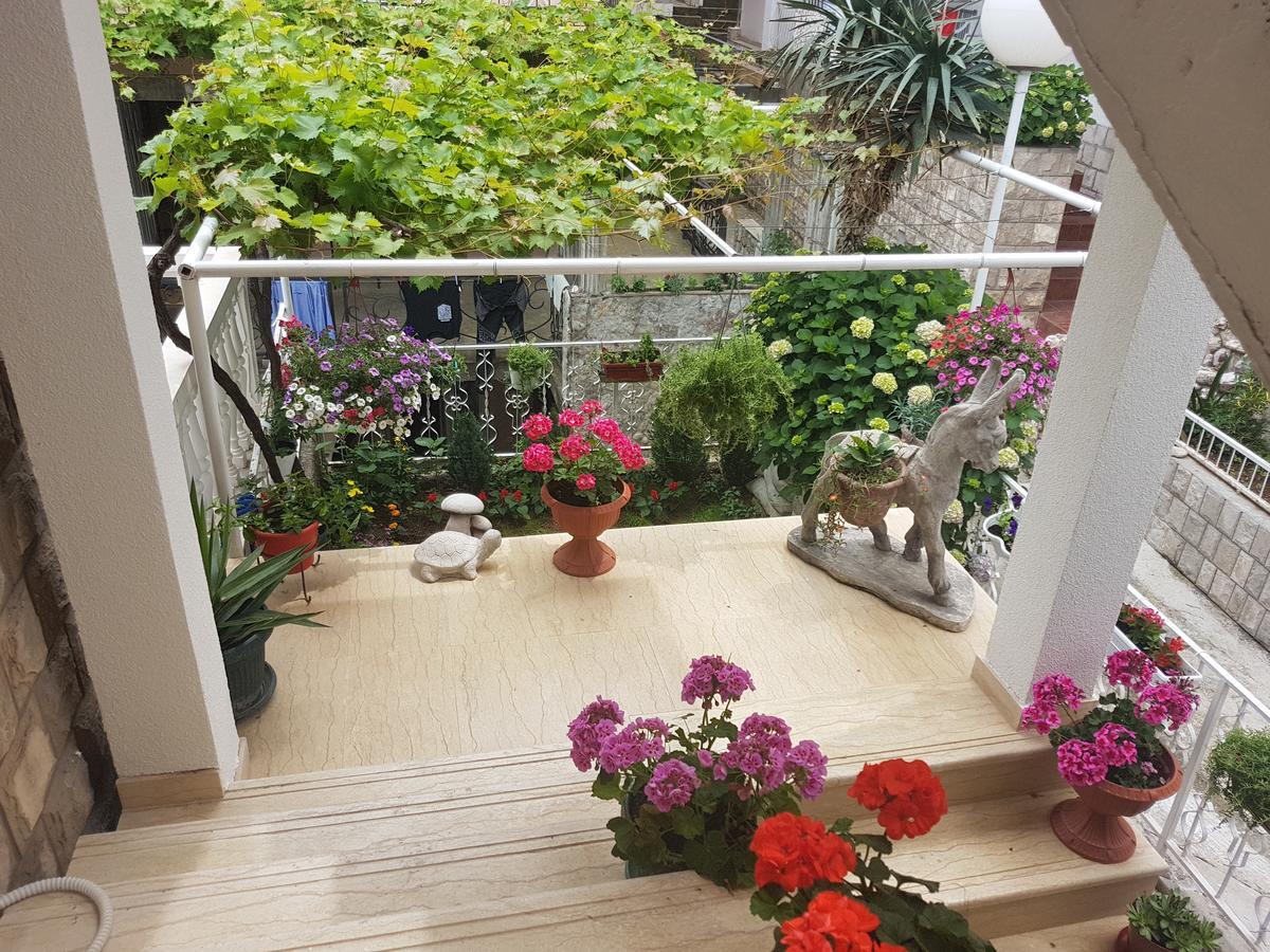 Apartments Peda สเวติ สเตฟาน ภายนอก รูปภาพ